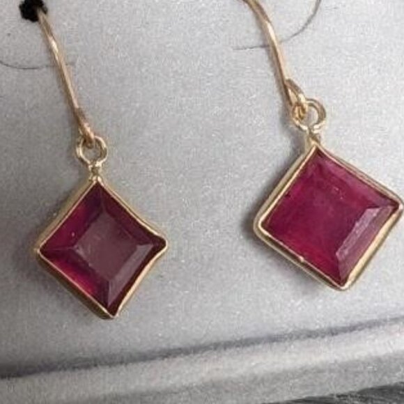 10K Yellow Gold Ruby 3.4Ct Earrings - Picture 5 of 5